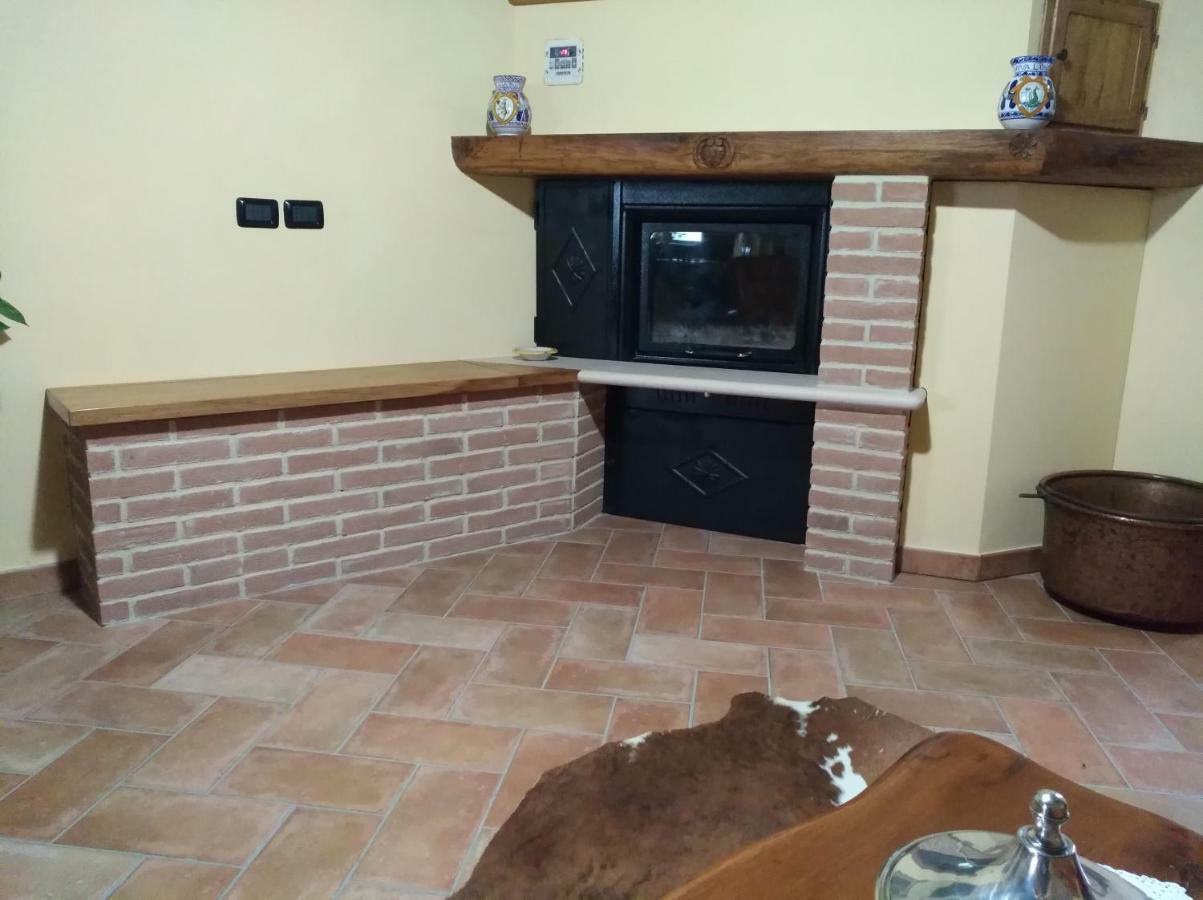 Agriturismo Il Melo Valfabbrica Exteriér fotografie